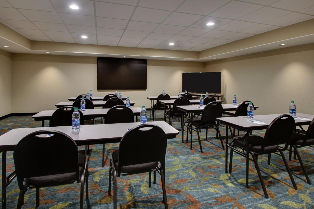 Candlewood Suites - Wichita East By Ihg מראה חיצוני תמונה