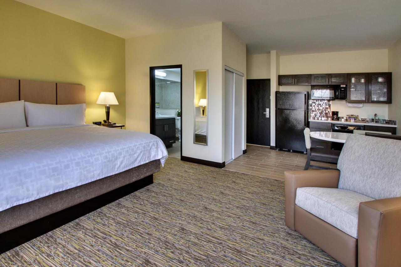 Candlewood Suites - Wichita East By Ihg מראה חיצוני תמונה